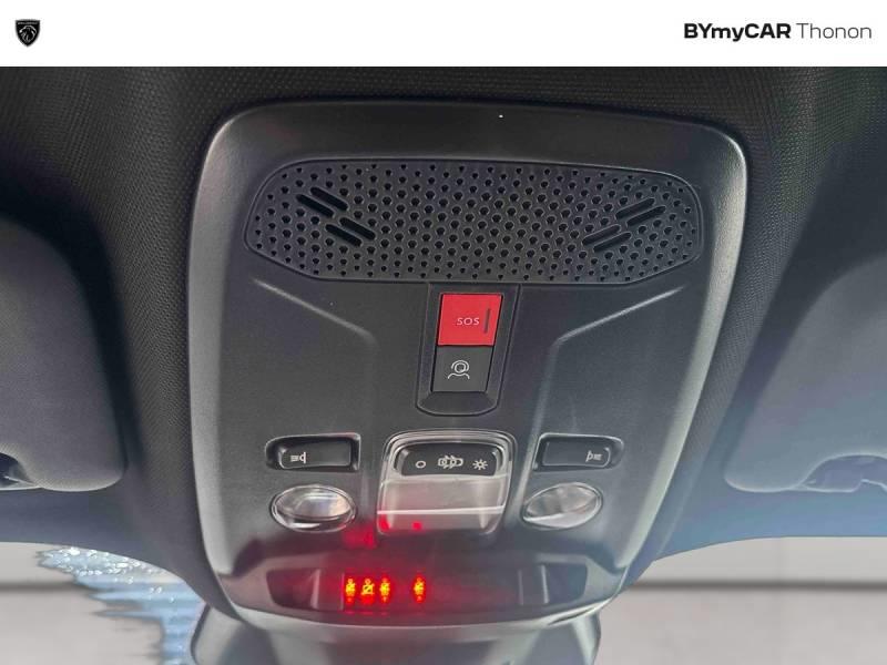 Peugeot 2008 Hybrid 145 e-Dcs6 Style