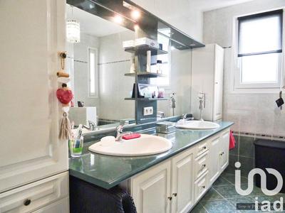 Maison - 107 m² - 5 pièces