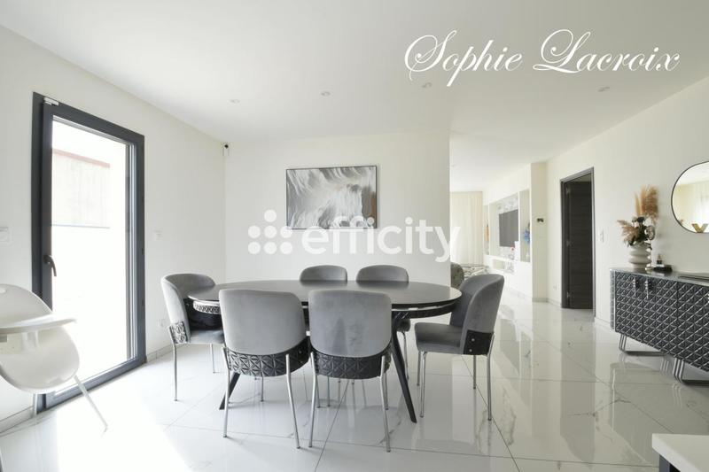 Villa - 130 m² - 4 pièces