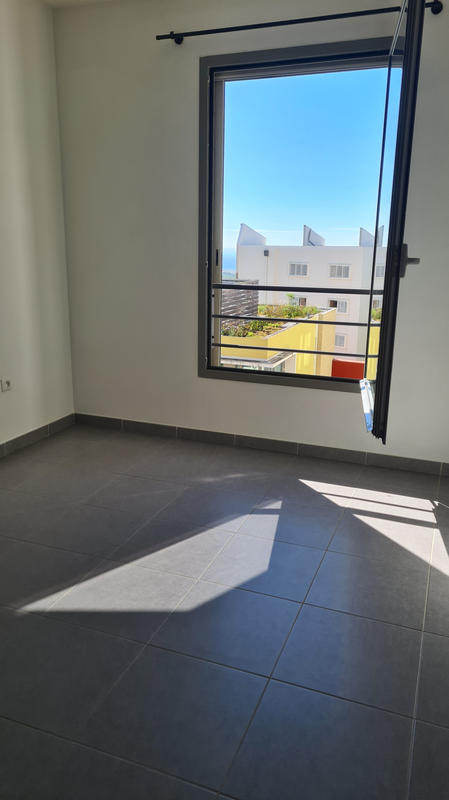 Appartement - 75 m² - 4 pièces