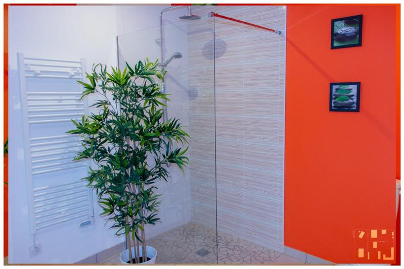 Mas - 320 m² - 17 pièces