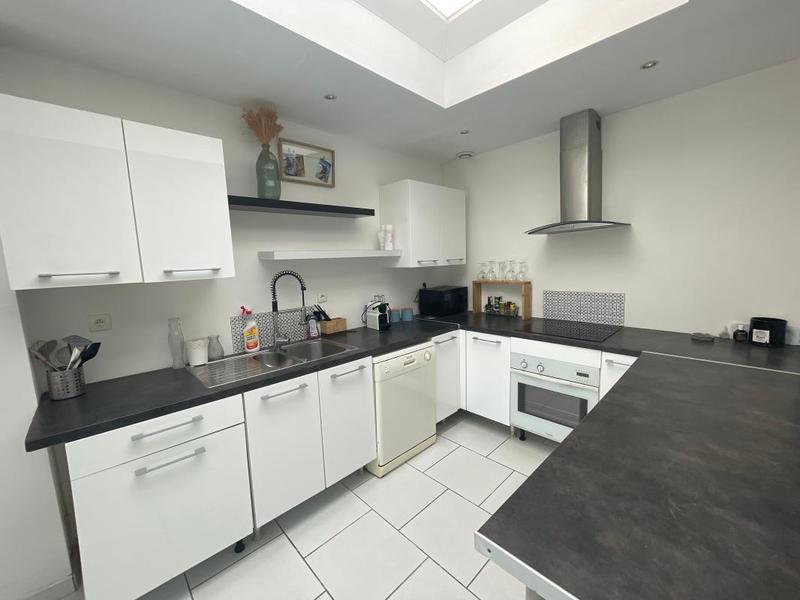 Maison - 93 m² - 4 pièces