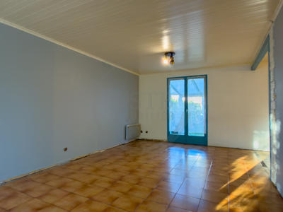 Maison - 92 m² - 4 pièces