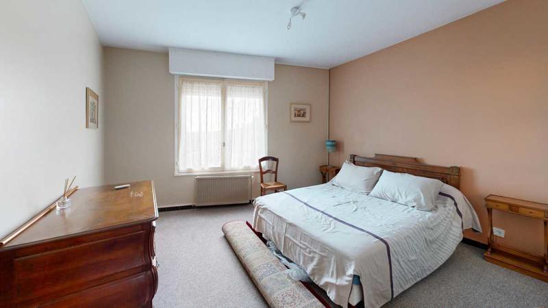 Appartement - 99 m² - 4 pièces