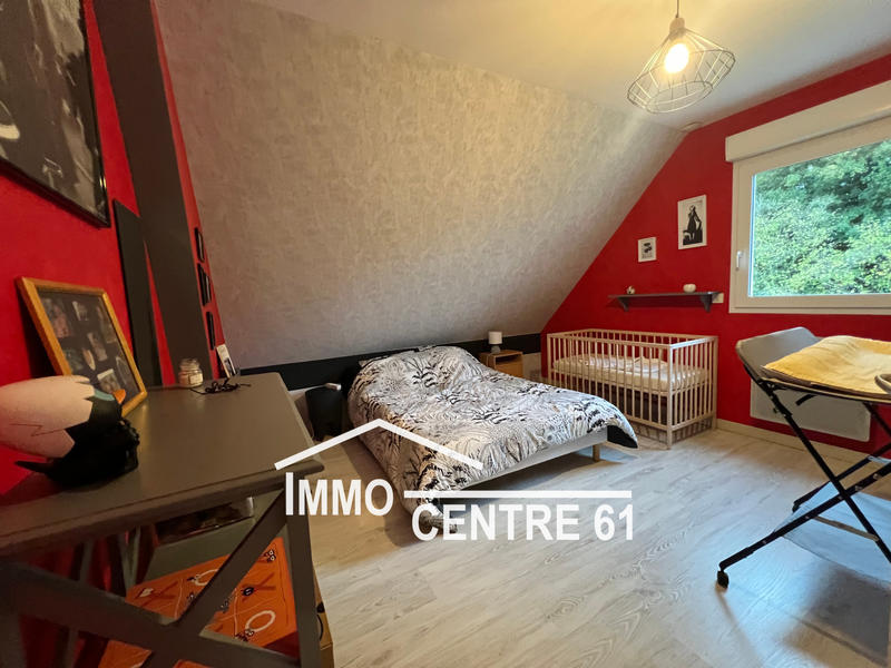 Maison - 157 m² - 8 pièces