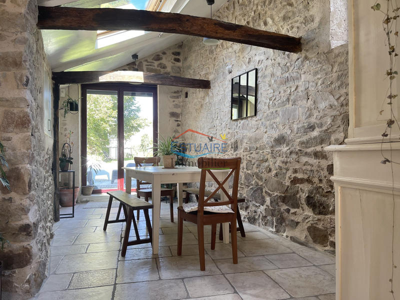 Maison ancienne - 121 m² - 4 pièces