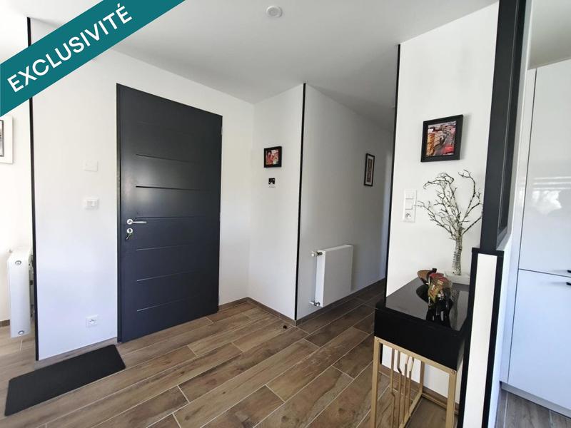 Maison - 97 m² - 5 pièces
