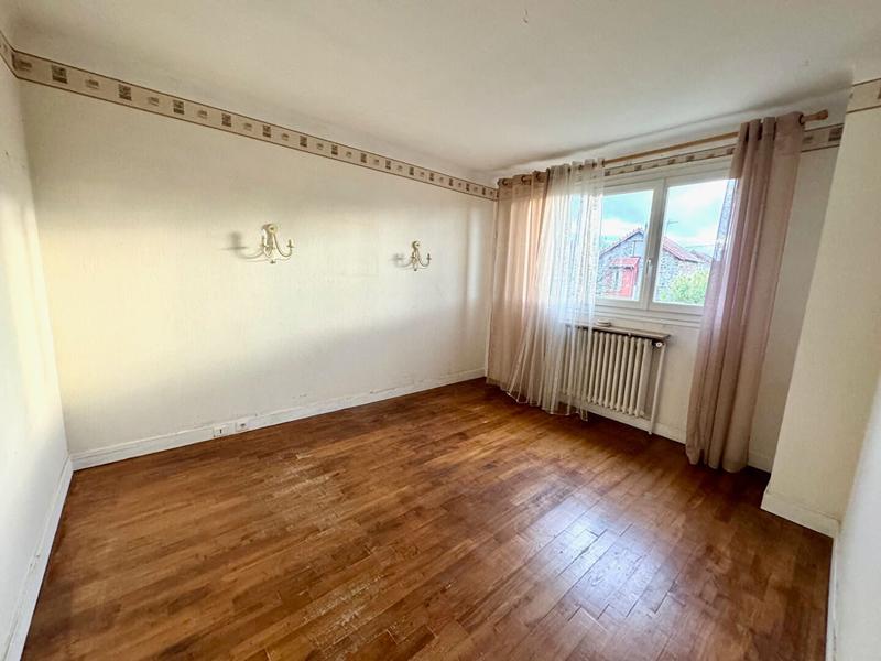 Maison - 76 m² - 4 pièces