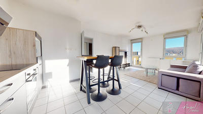 Appartement - 49 m² - 2 pièces