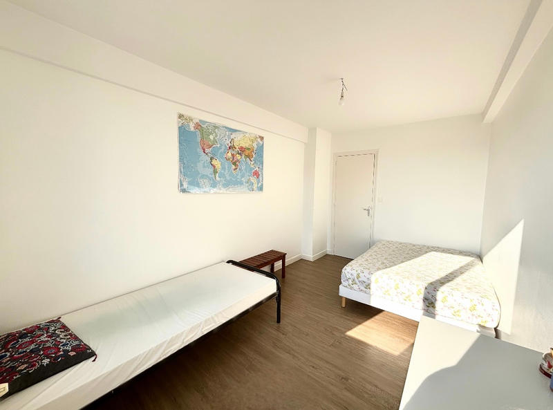 Appartement - 82 m² - 4 pièces