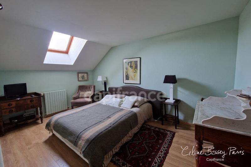 Longère - 228 m² - 7 pièces