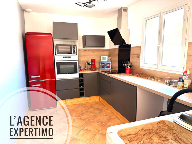 Maison - 100 m² - 4 pièces