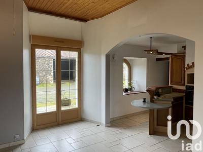 Maison - 105 m² - 5 pièces
