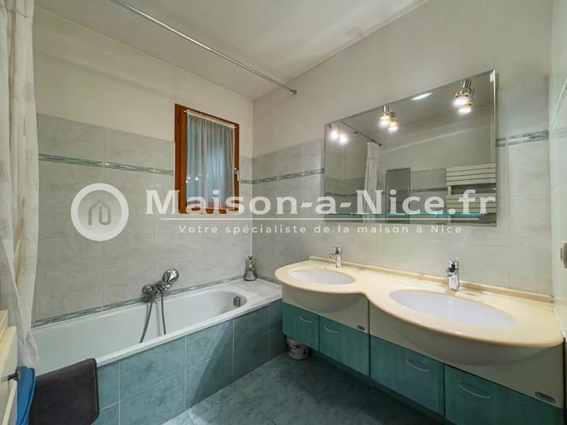 Maison - 171 m² - 6 pièces