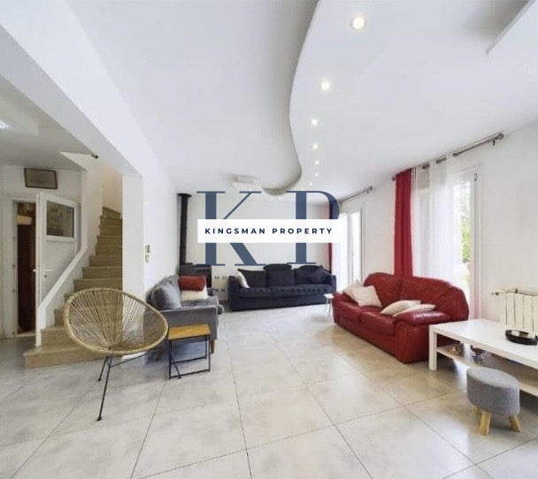 Maison - 130 m² - 6 pièces