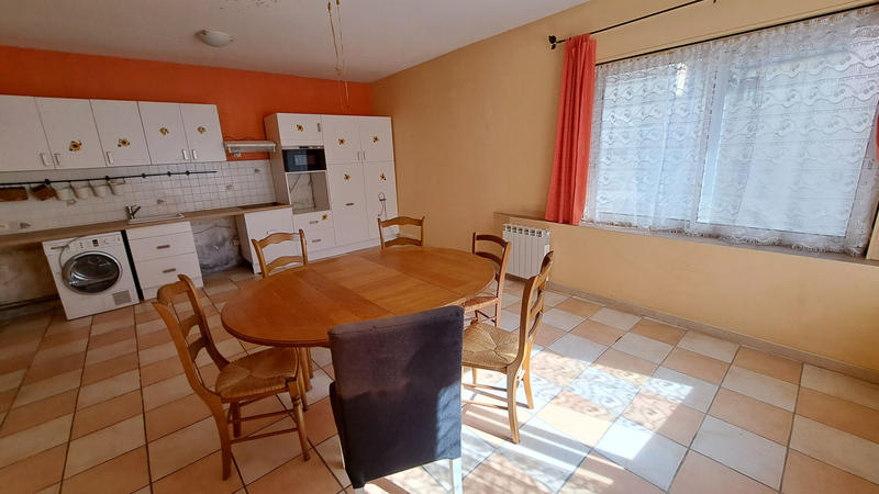 Maison - 230 m² - 10 pièces