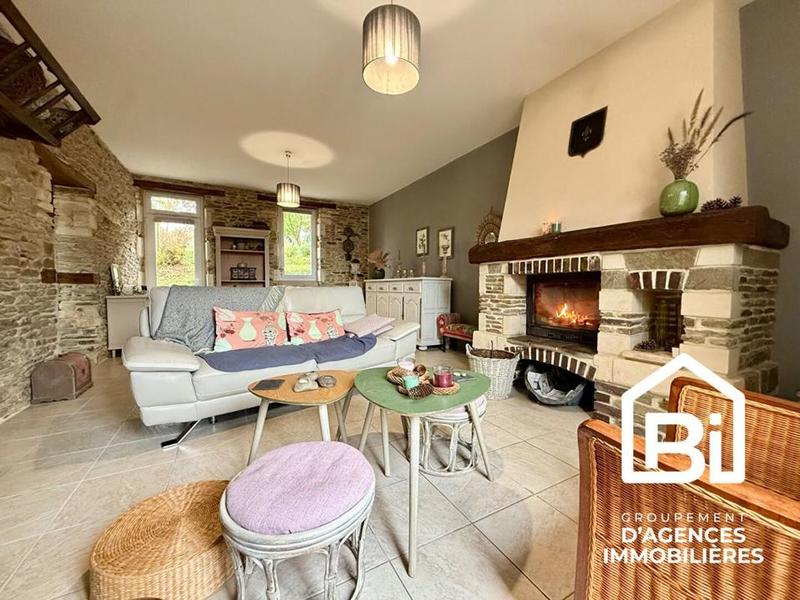 Maison en pierre - 160 m² - 7 pièces