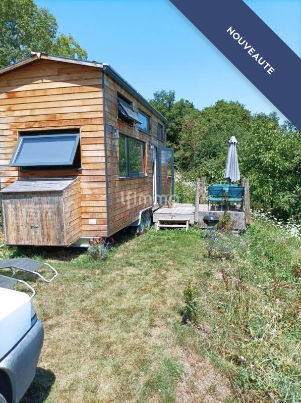 Terrain constructible - 1 836 m²