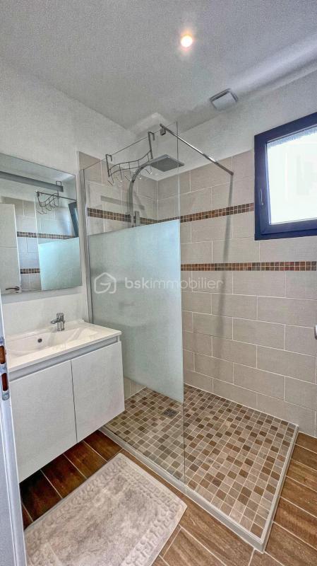 Maison - 163 m² - 5 pièces