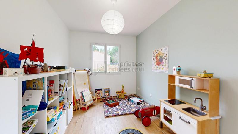 Maison - 150 m² - 5 pièces
