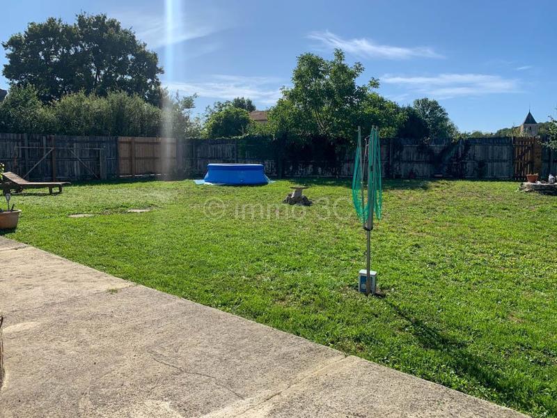 Maison en pierre - 131 m² - 4 pièces