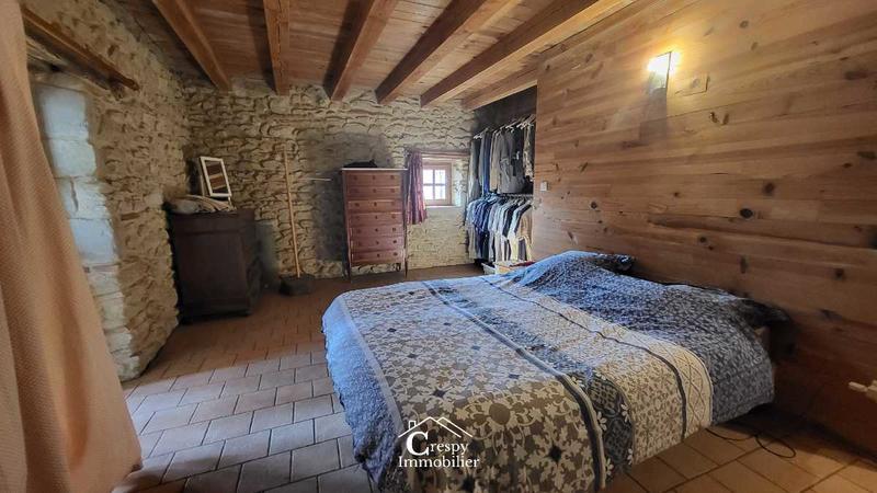 Maison - 206 m² - 7 pièces