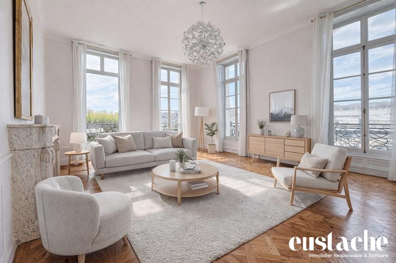 Appartement - 140 m² - 4 pièces