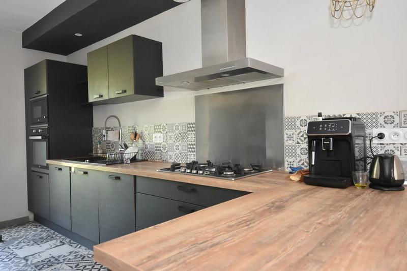 Maison - 144 m² - 5 pièces