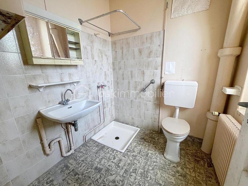 Maison de village - 90 m² - 6 pièces