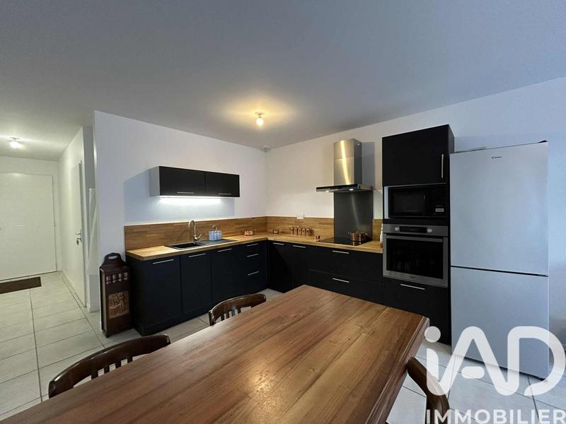 Maison - 80 m² - 4 pièces