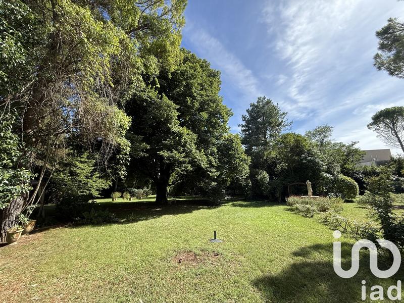 Maison - 237 m² - 5 pièces