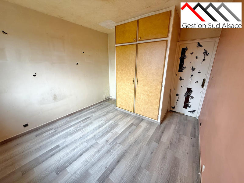 Appartement - 87 m² - 5 pièces