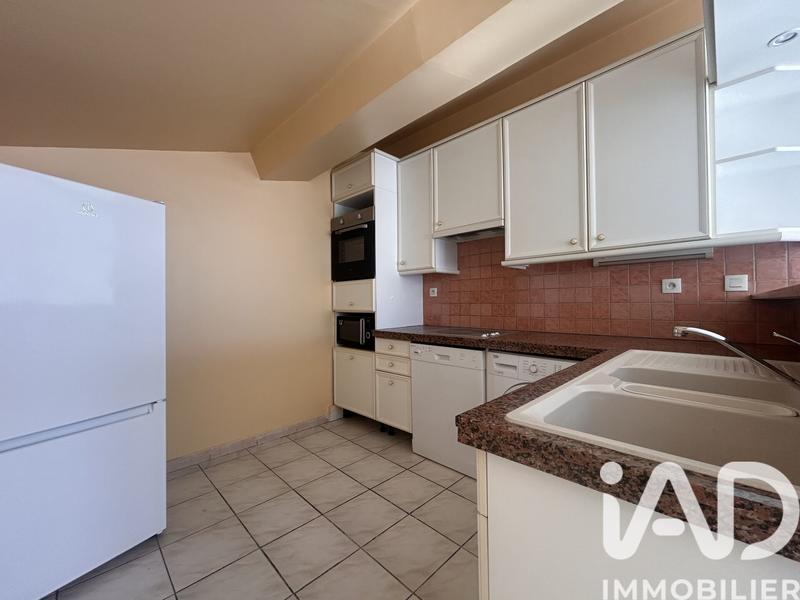 Appartement - 82 m² - 3 pièces