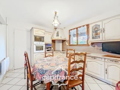 Maison - 91 m² - 4 pièces