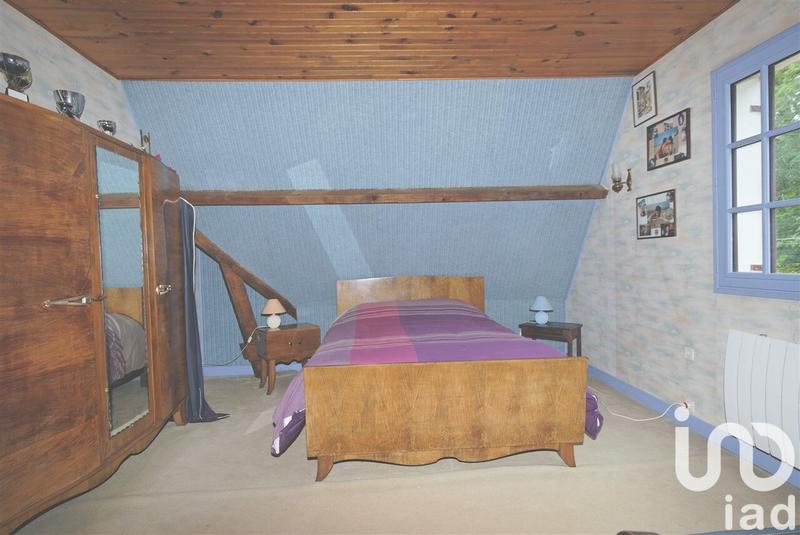 Maison - 260 m² - 12 pièces