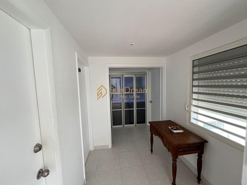 Appartement - 180 m² - 3 pièces