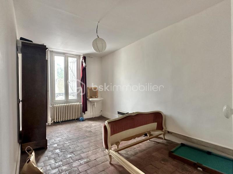 Immeuble - 220 m² - 10 pièces