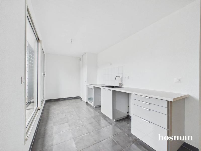 Appartement - 83 m² - 4 pièces