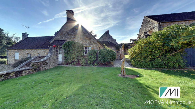 Maison - 479 m² - 15 pièces