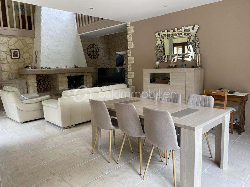 Maison - 140 m² - 6 pièces