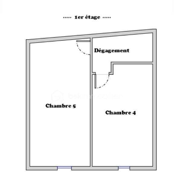 Maison - 367 m² - 13 pièces