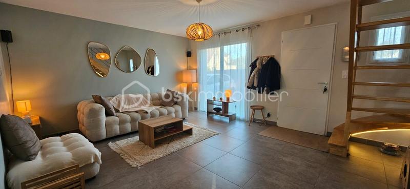 Maison traditionnelle - 102 m² - 5 pièces