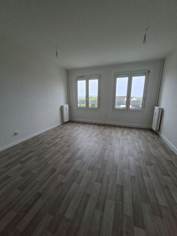 Appartement - 107 m² - 6 pièces