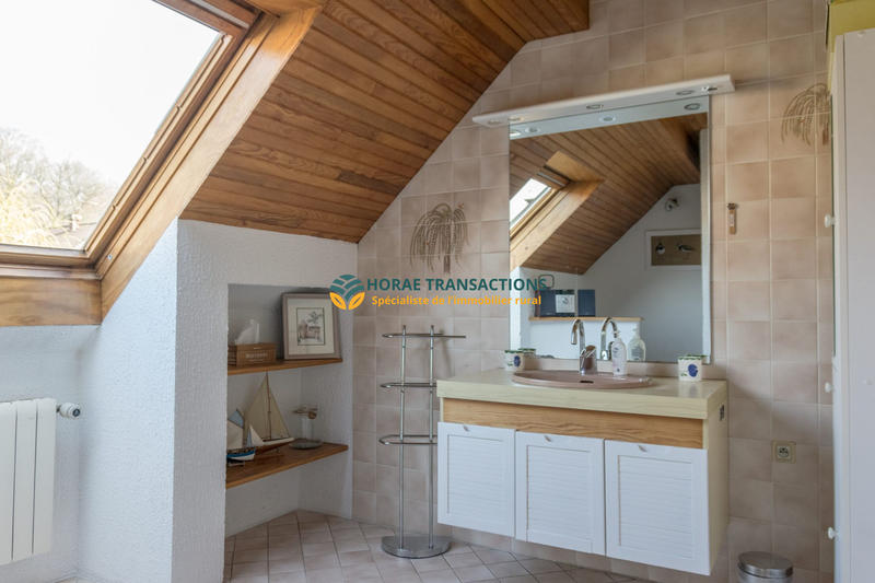 Maison - 215 m² - 7 pièces