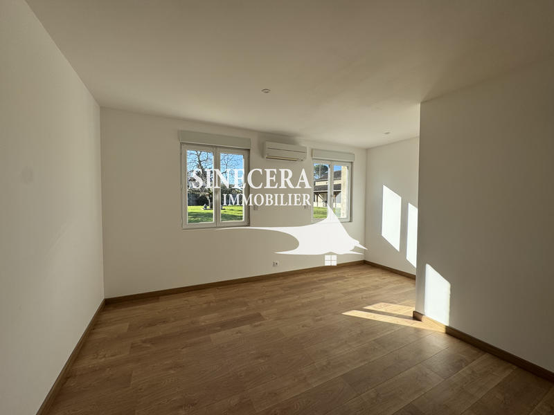 Maison - 150 m² - 4 pièces