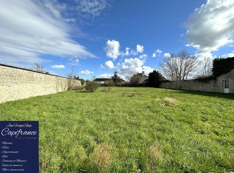 Maison - 350 m² - 16 pièces