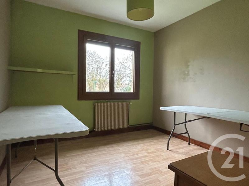 Maison - 83 m² - 5 pièces