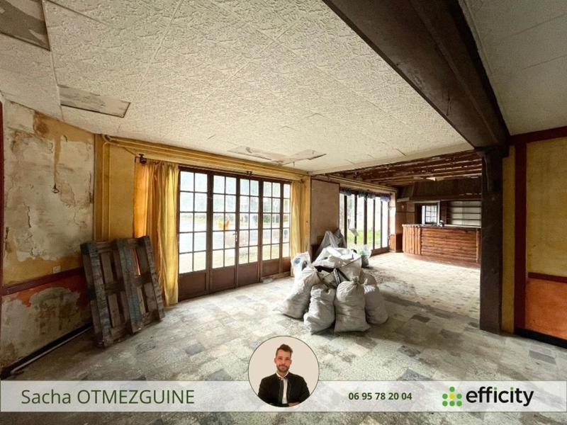 Maison - 270 m² - 15 pièces