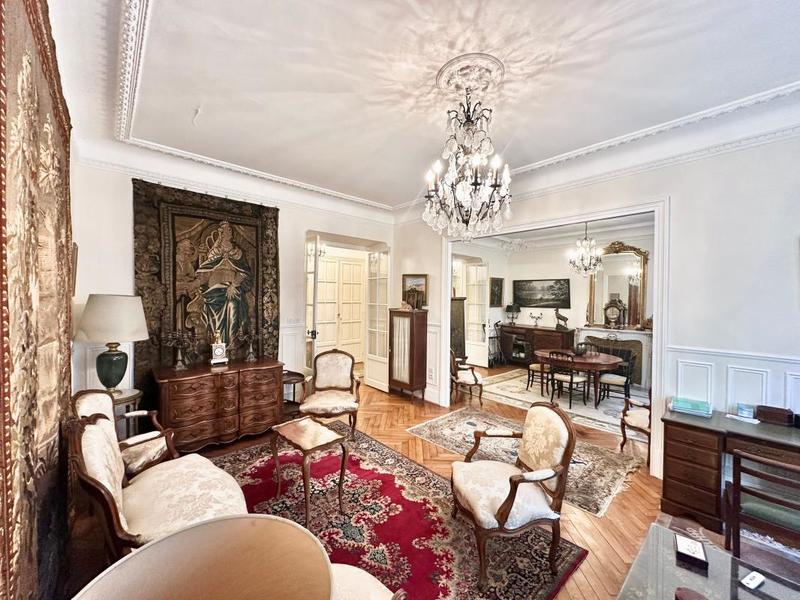 Appartement - 133 m² - 4 pièces