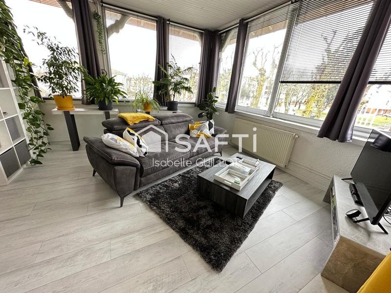 Appartement - 83 m² - 5 pièces